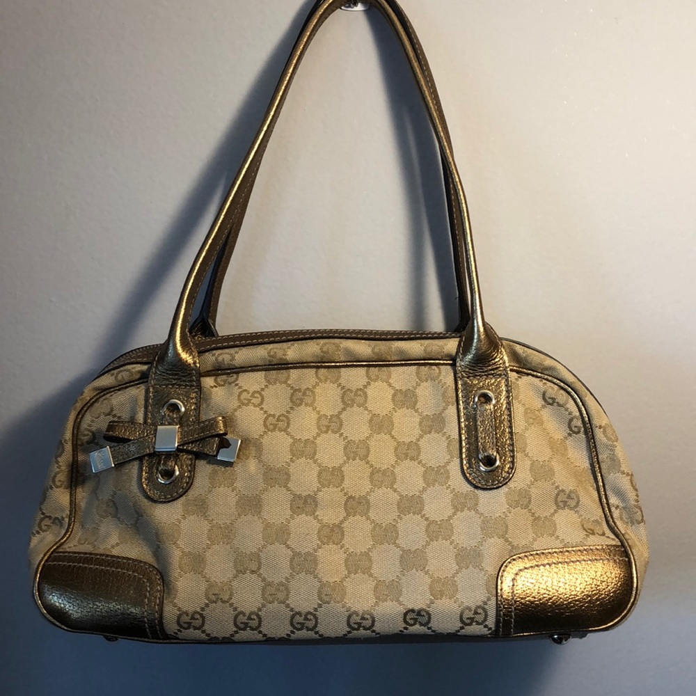 Gucci bag with metallic bronze leather